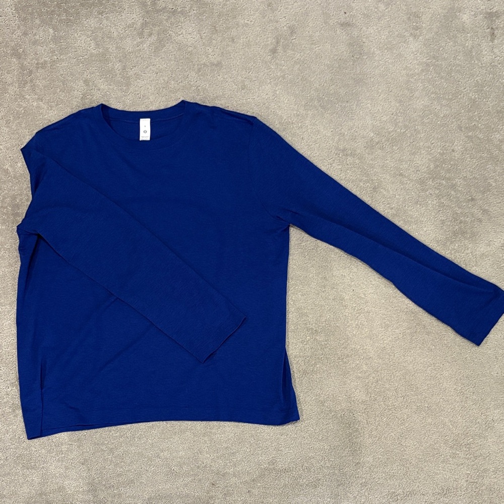 lululemon athletica Deep Blue Crewneck Long Sleeve Top